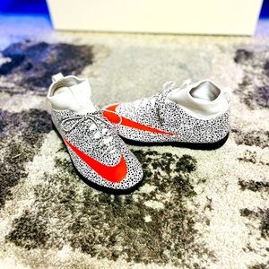 Nike Sports Shoes Boys 6Y  $45